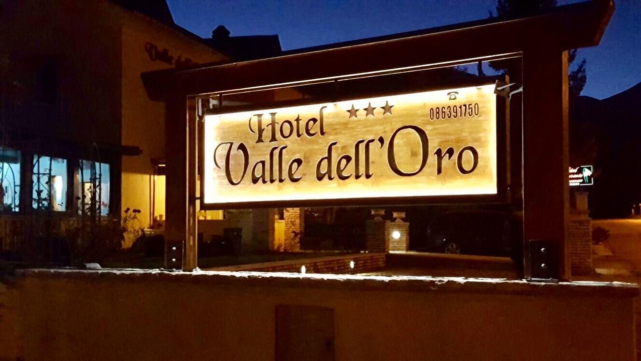 Hotel Valle Dell' Oro Pescasseroli Exteriör bild